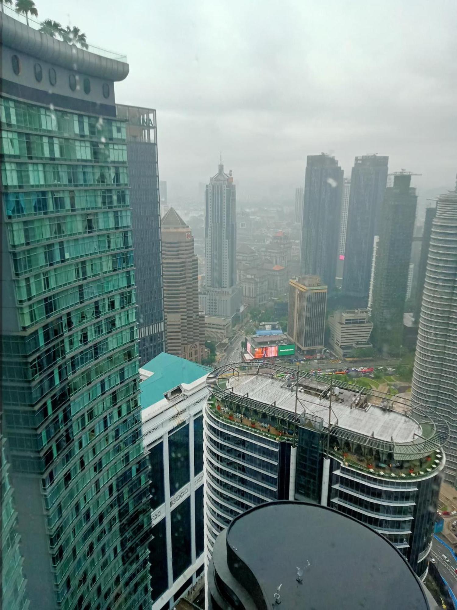 Sky Klcc By Labubu Pangsapuri