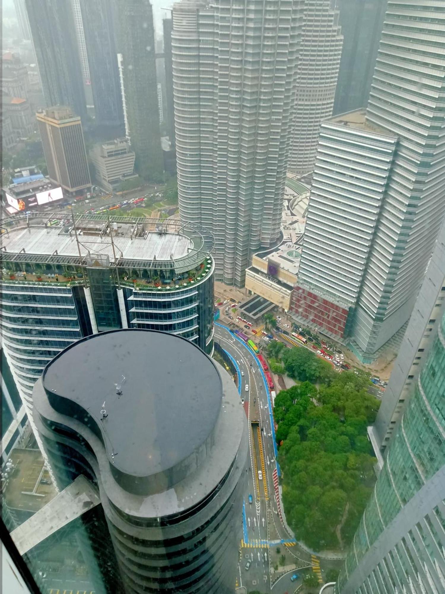 Sky Klcc By Labubu Pangsapuri *